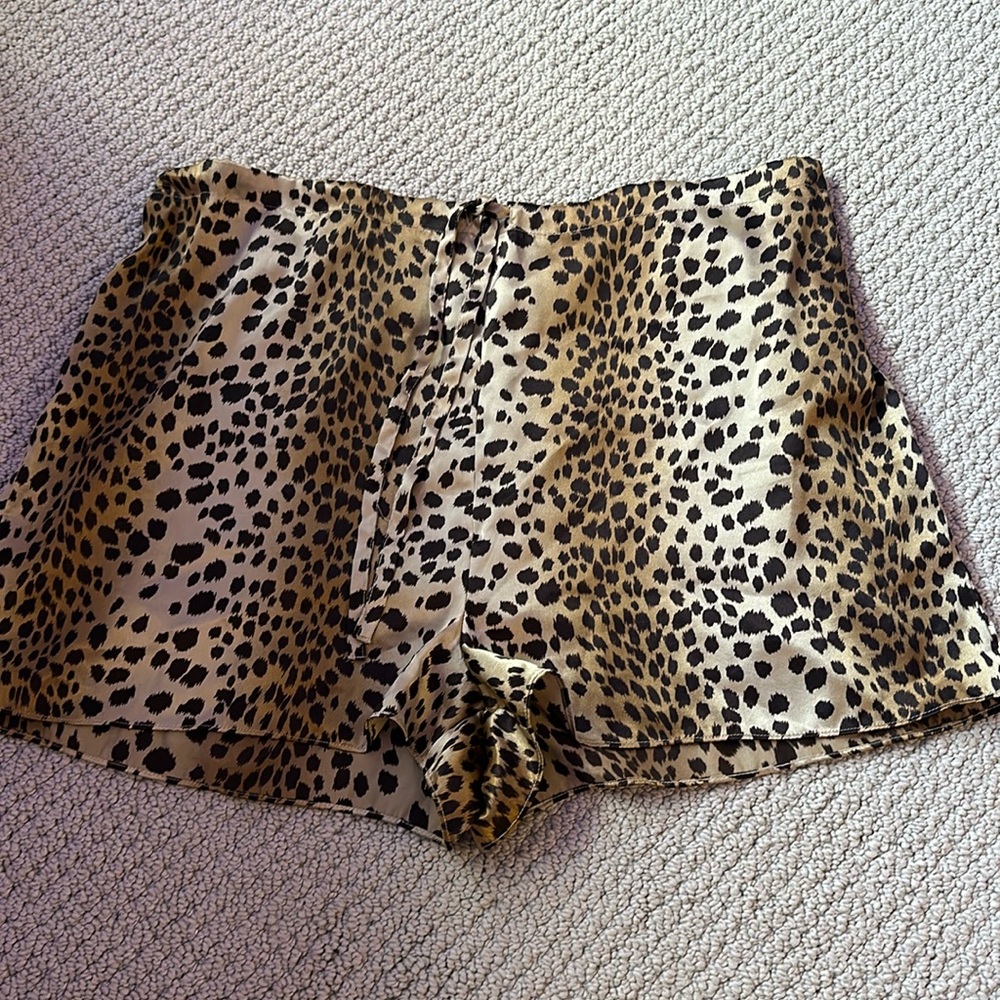 victorias secret pajama shorts, cheetah print
